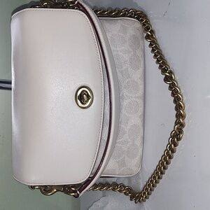 Elegant Cream Chain Shoulder Bag